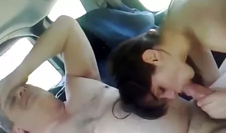 หนุ่มรัสเซียผู้หญิง masturbates ดู วิดีโอ โป๊
