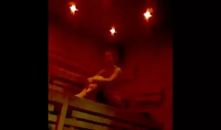 ยุ่งออกงานแม่บ้าฉีกตำรวจซ่อนอยู่ในก้น ดู วิดีโอ หนัง โป้