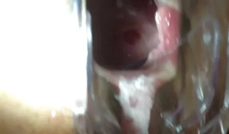 Fingering วิดีโอ หนัง เอก สามีของสำหรับน้ำเชื้ออยู่ในกางเกงใน