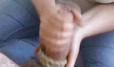 เปลือยผู้หญิง masturbates ใหญ่ดิ๊ก หนัง วิดีโอ โป